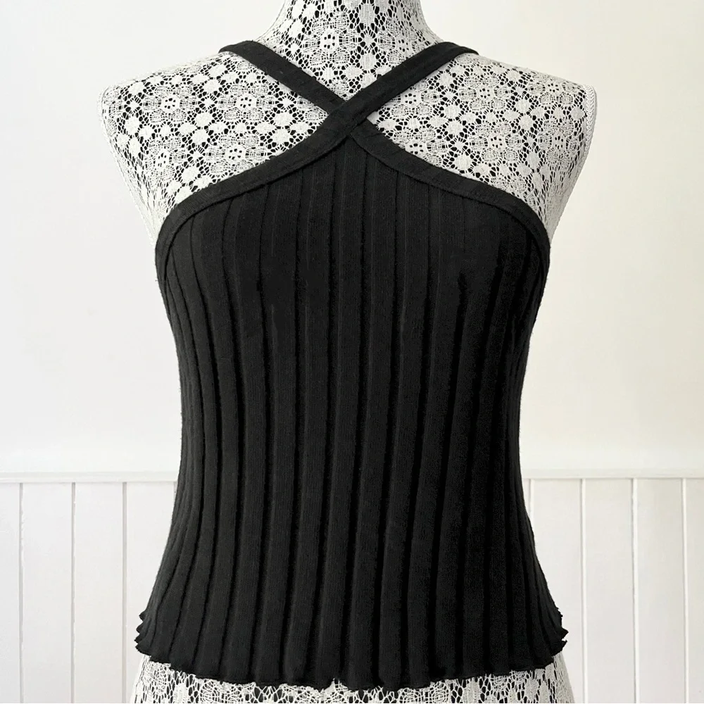Zara Black Ribbed Halter Neck Crop Top Size M - Picture 3 of 10